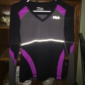 Size XS log sleeve athletic top